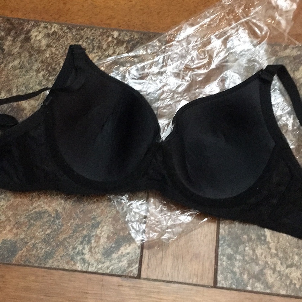 Bra - Picture 3 of 3